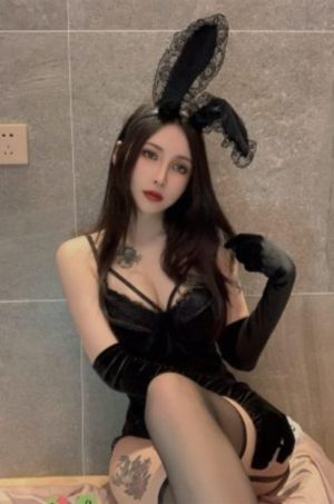 龚琳娜官宣离婚